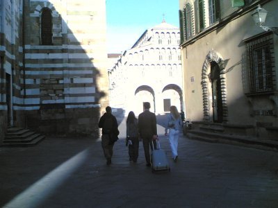 image per-le-strade-di-lucca-bis-jpg